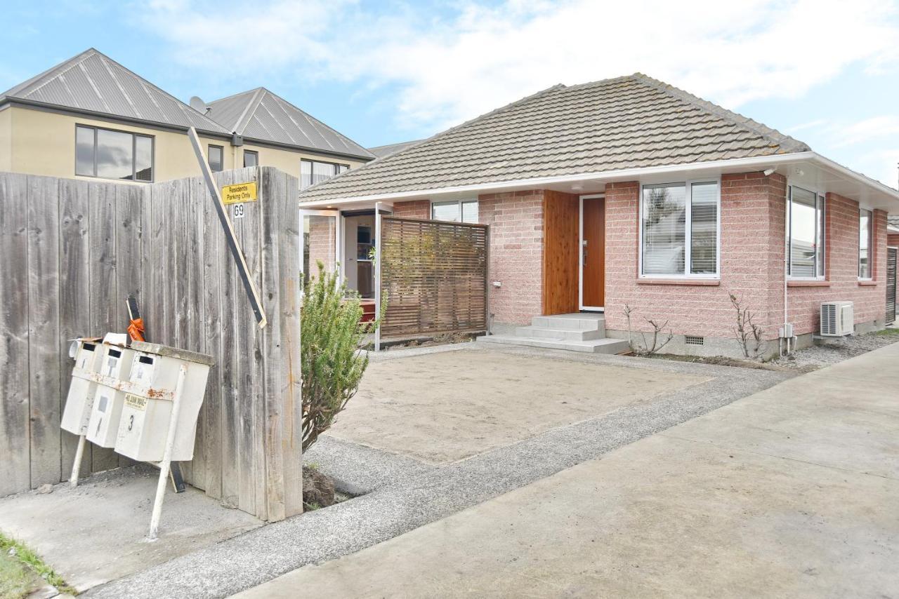 Brockworth Place - Christchurch Holiday Homes Екстер'єр фото