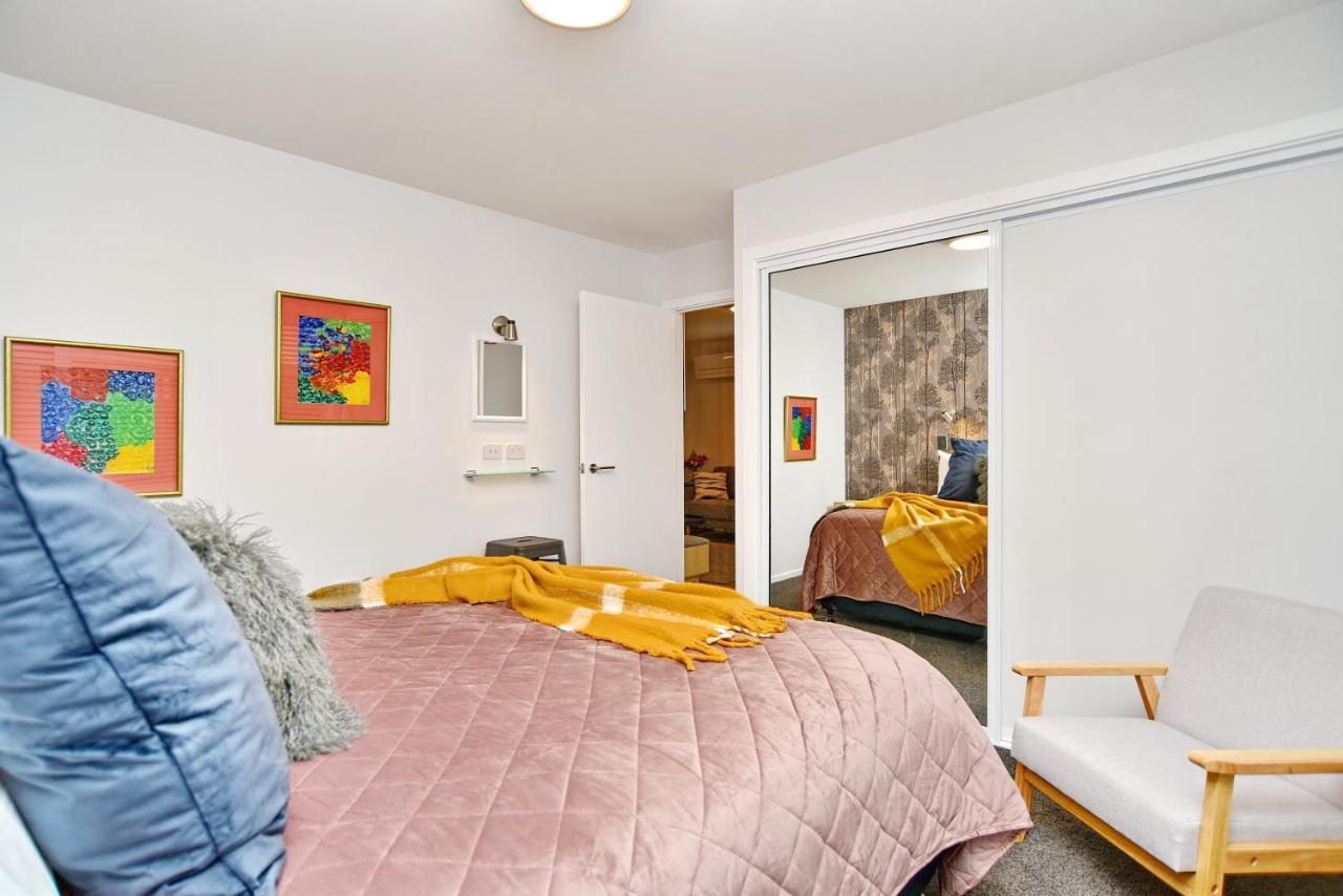 Brockworth Place - Christchurch Holiday Homes Екстер'єр фото